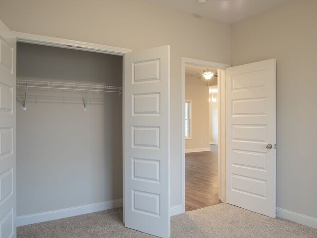 Building Photo - 140 Griffith Lane