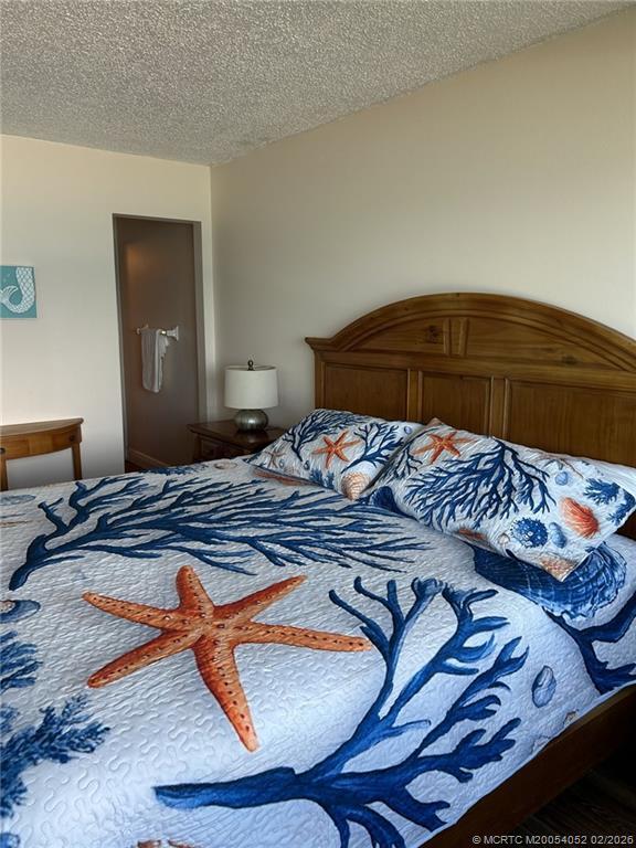 Building Photo - 10102 S Ocean Dr