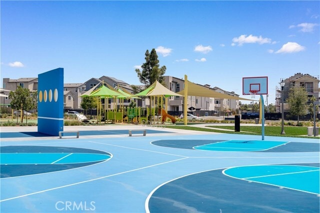 Building Photo - 121 Billings