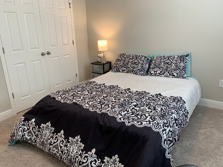 Building Photo - 1492 Broad Wing Ln