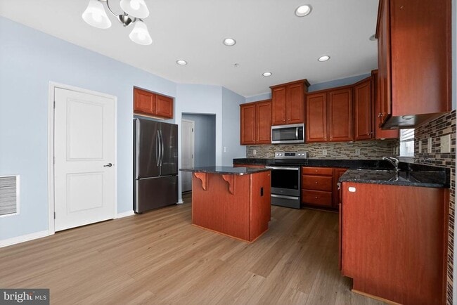 Building Photo - 8419 Jacqueline Ct