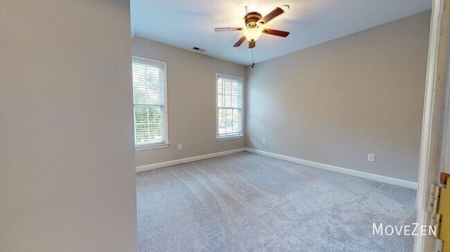 Building Photo - 203 Rose Valley Woods Dr