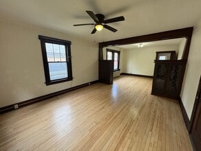 Building Photo - 616 S Grand Ave