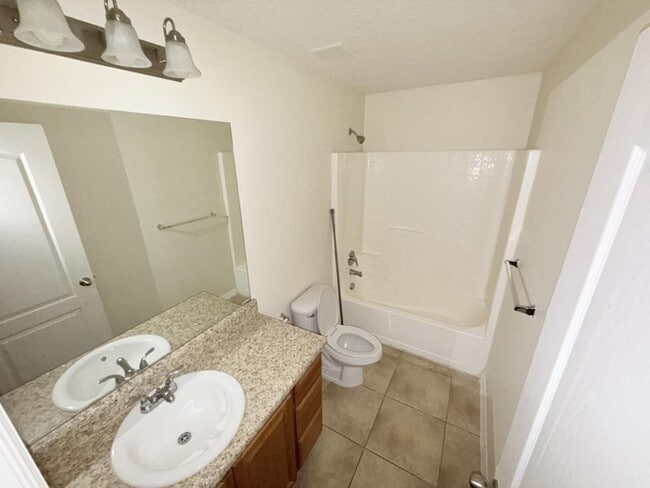 Building Photo - 2327 Aloha Bay Ct