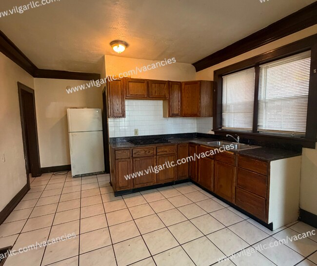 Building Photo - 4013 Pulaski St