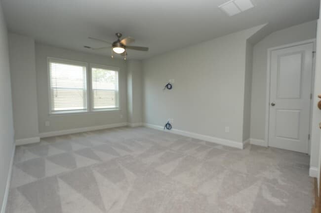 Building Photo - 5012 Calvine Ml Wy