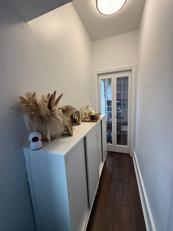 Building Photo - 13 Schuyler St