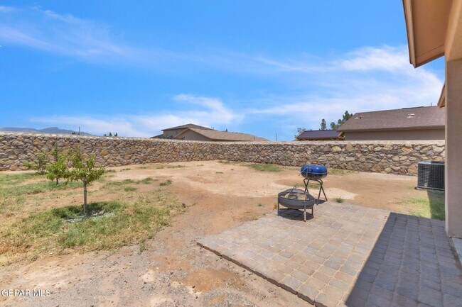 Building Photo - 7359 Burntside Ln