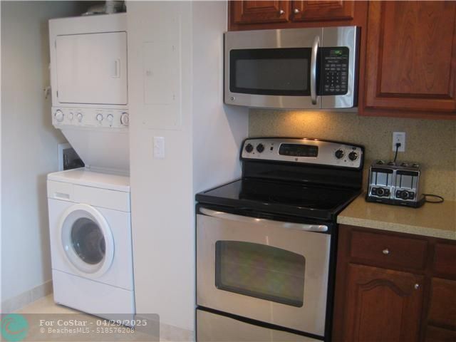 Building Photo - 3430 Galt Ocean Dr