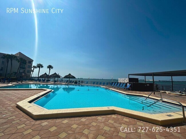 Building Photo - 5724 La Puerta Del Sol Blvd S