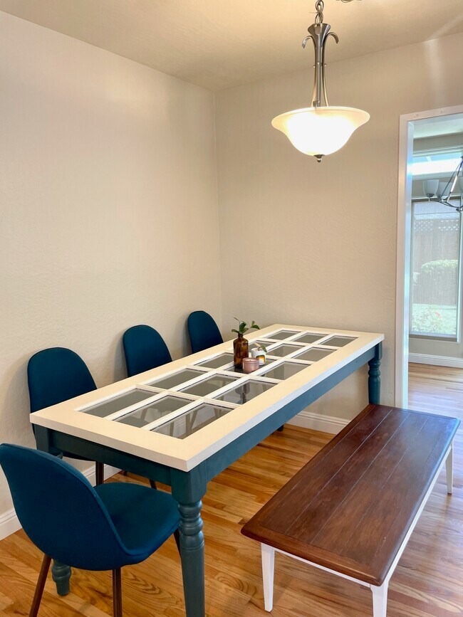 Building Photo - 2646 Media Way