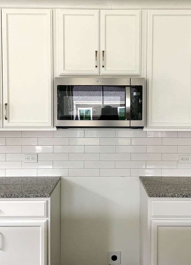 Building Photo - Lot 39