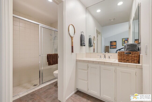 Building Photo - 40563 Desert Creek Ln