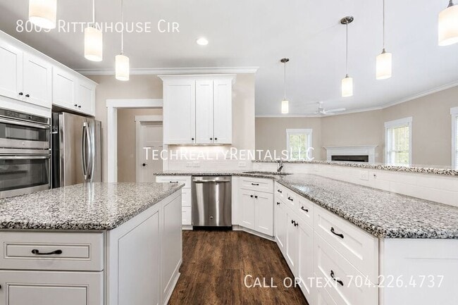 Building Photo - 8003 Rittenhouse Cir