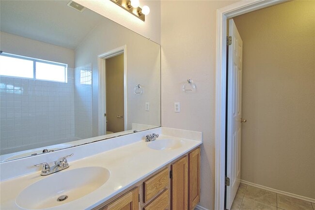 Building Photo - 3224 Texas Topaz Dr