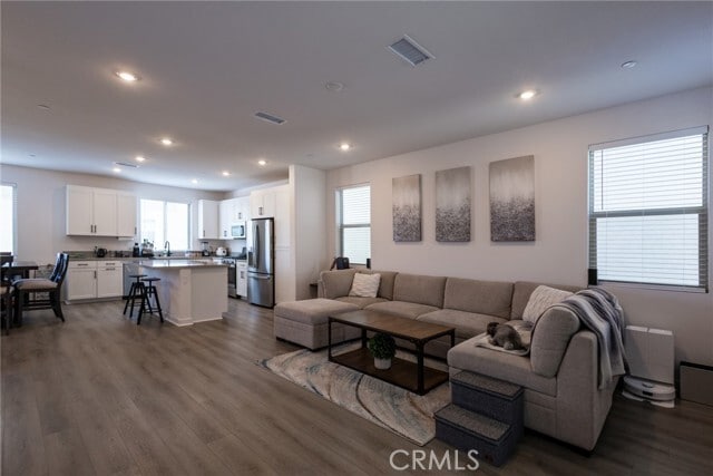 Primary Photo - 2640 Sprout Ln