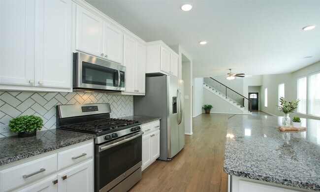 Building Photo - 177 Emory Birch