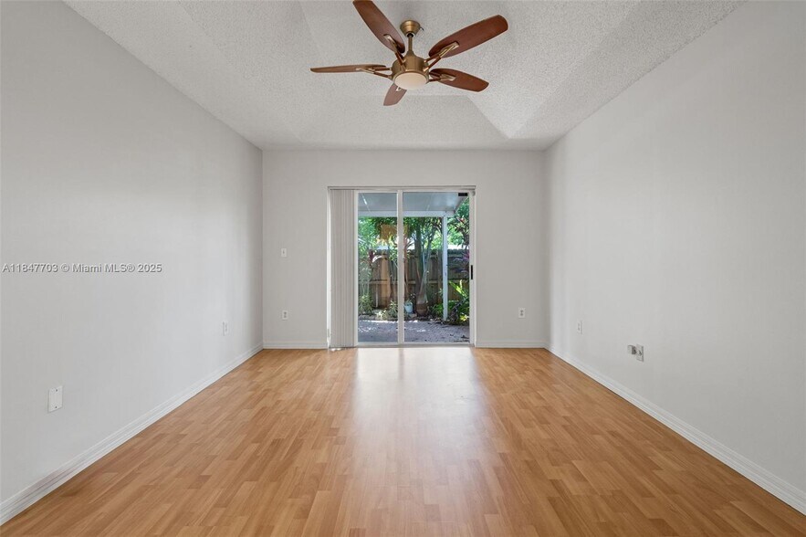 Building Photo - 14202 SW 151st Ct