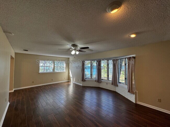 Building Photo - 1708 Briza Del Mar Dr