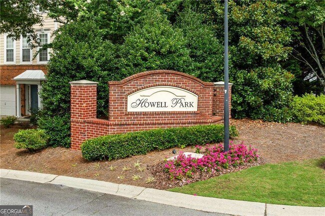 Building Photo - 4100 Howell Park Rd