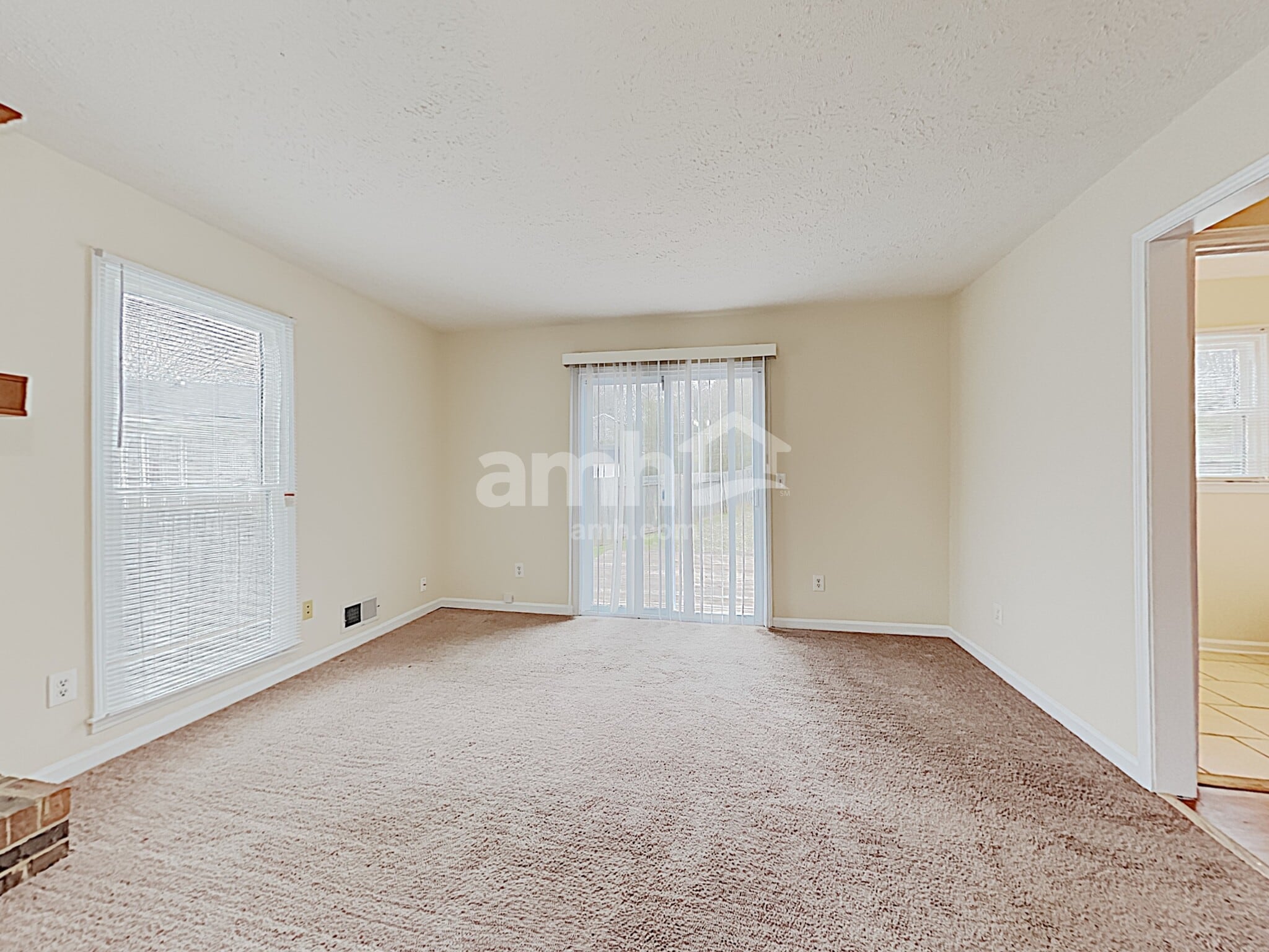 Building Photo - 4121 S Fork Dr