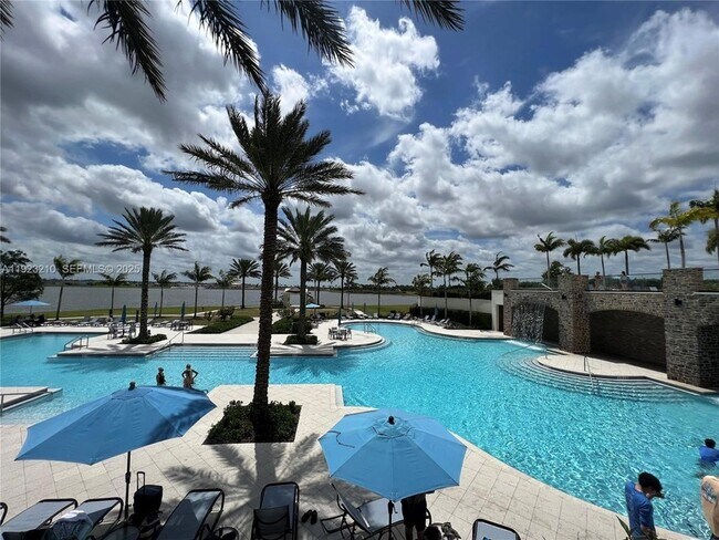 Building Photo - 19600 Whispering Crk Rd