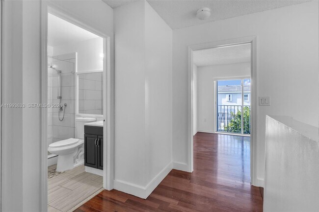 Building Photo - 5240 NW 109th Ave