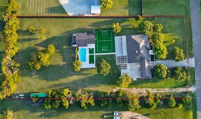 Building Photo - 3212 Preston Hills Cir