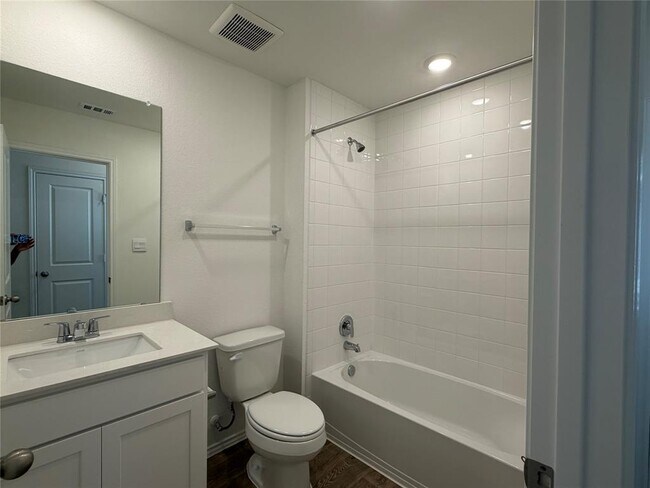 Building Photo - 312 Nizao Ln