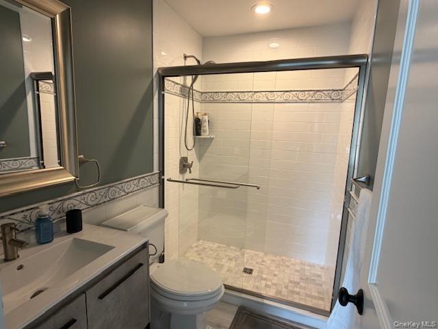 Building Photo - 27 Deer Path