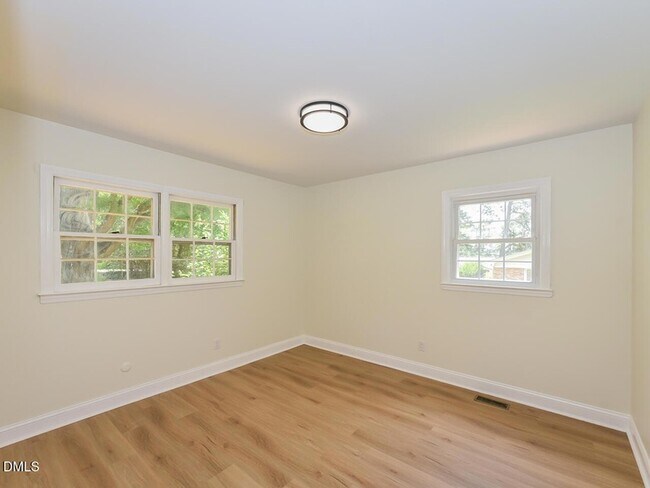 Building Photo - 3809 Boddie Dr