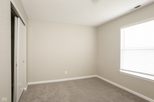 Building Photo - 4506 Redcliff S Ln