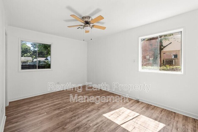 Building Photo - 156 Pocahontas Rd