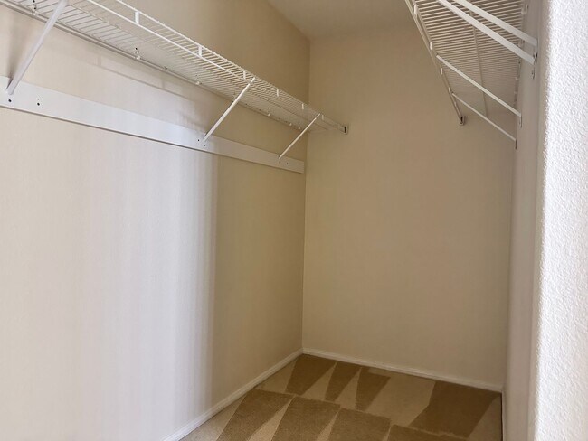 Building Photo - Welcome to this beautifully maintained two-story home offering 4 spacious bedrooms and 3 full bat...