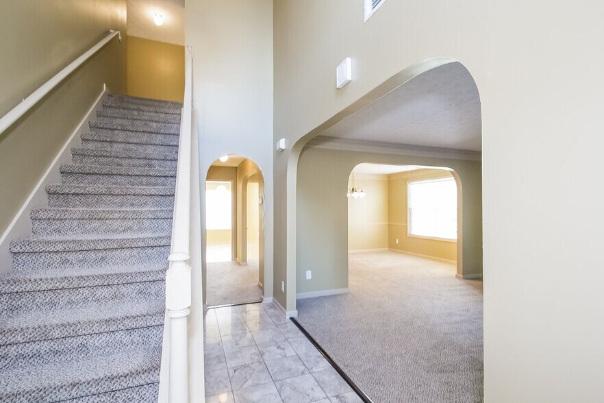 Building Photo - 5028 Burling Mill Dr
