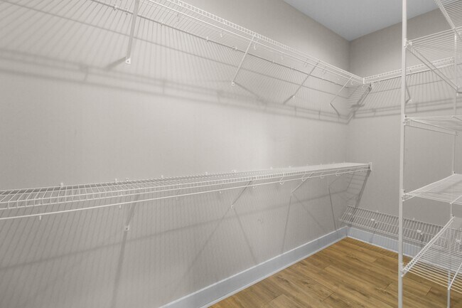 Building Photo - 1314 Highgrove Ln