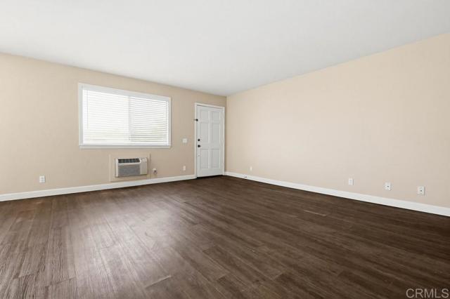 Building Photo - 1025 Estes St