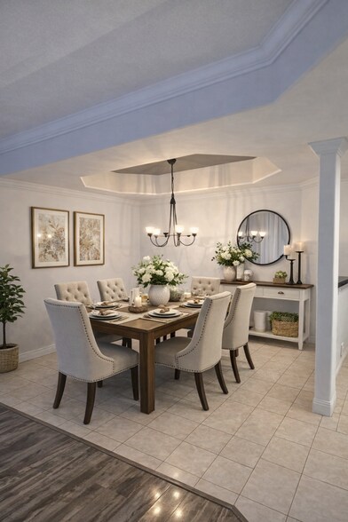 Building Photo - 640 W 4th St