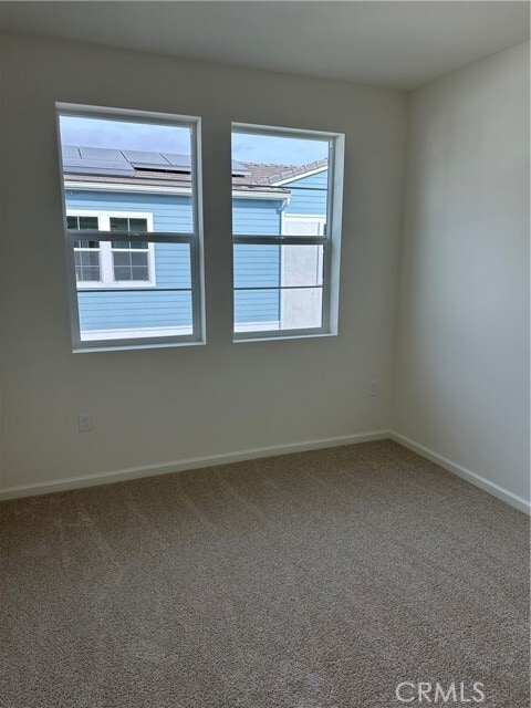 Building Photo - 4068 Summer Wy