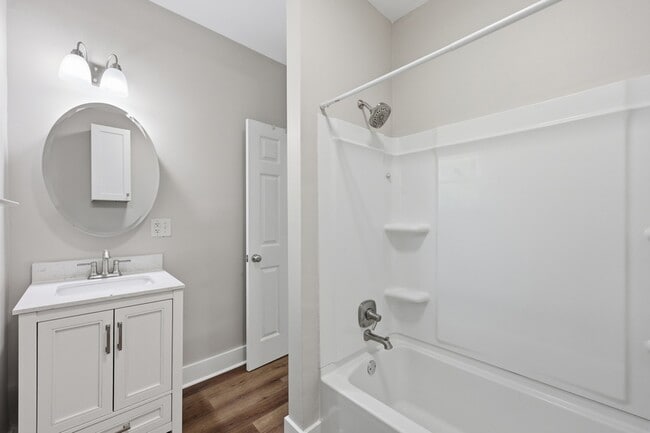 Building Photo - 546 Baltimore Dr