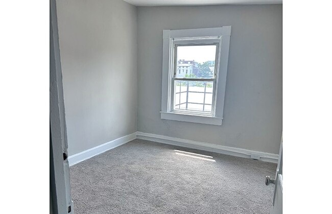 Building Photo - 2829 Glendora Ave