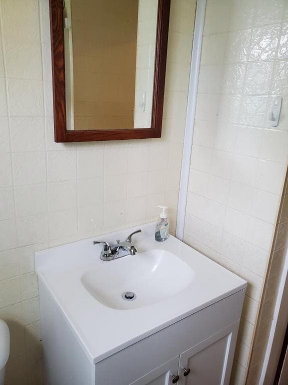 Building Photo - 605 Pocahontas St