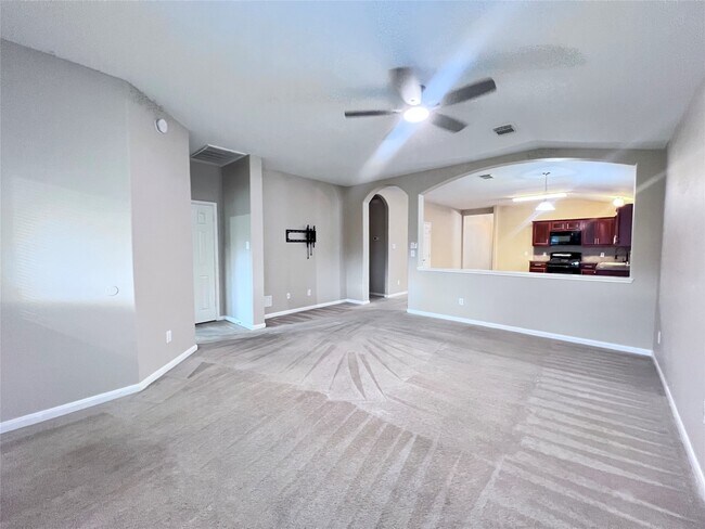 Building Photo - 11750 Pinemeade Ln
