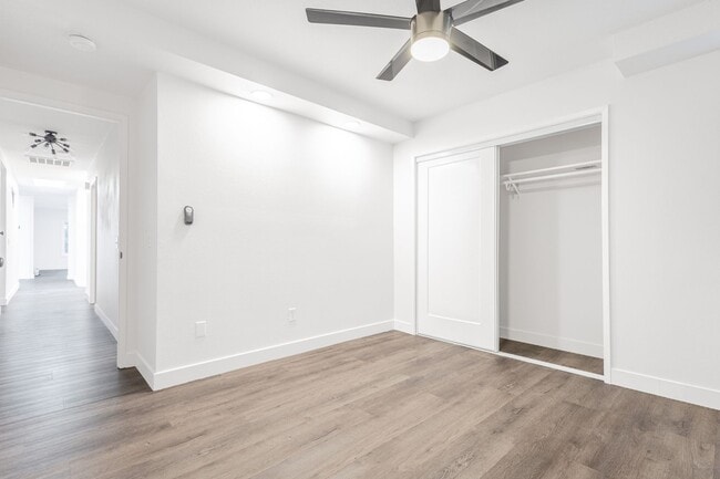 Building Photo - 640 E Banyan St