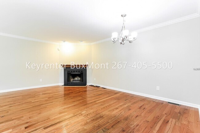 Building Photo - Updated 3-Bedroom, 2.5-Bath Townhome with Loft & Private Deck
