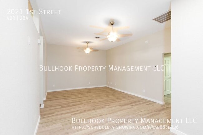 Building Photo - 2021 1st St