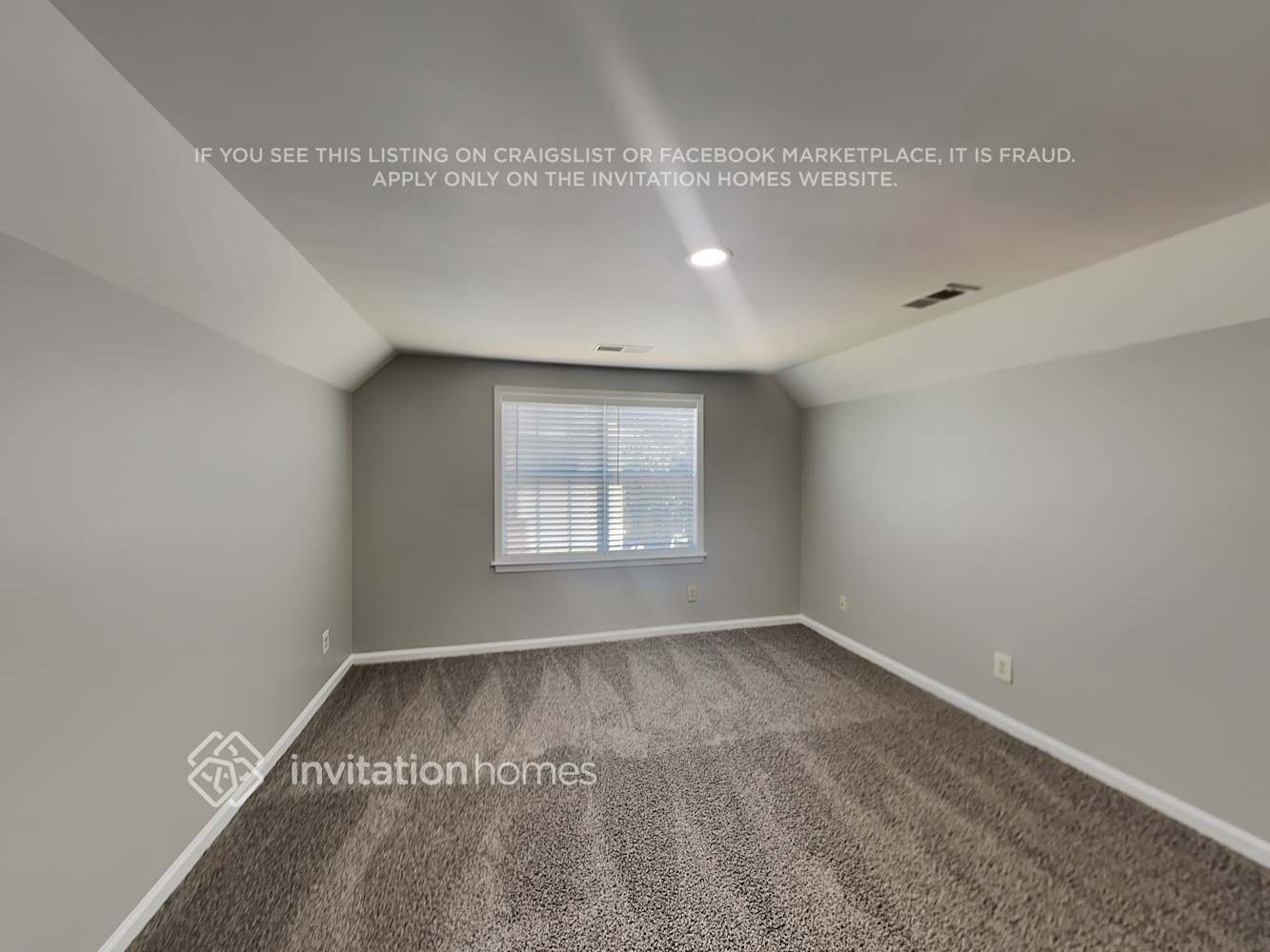 Building Photo - 2706 Bathgate Ln