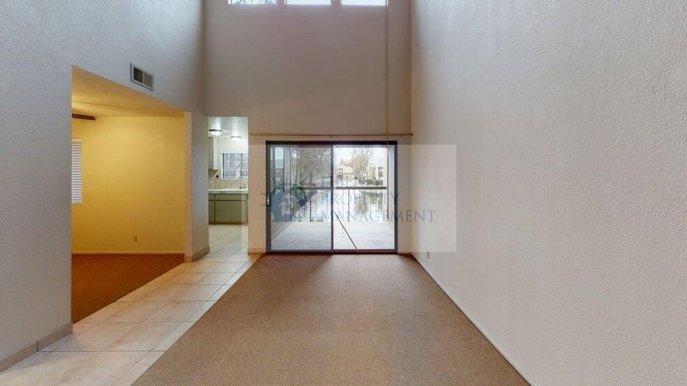 Building Photo - 2905 Niagra St