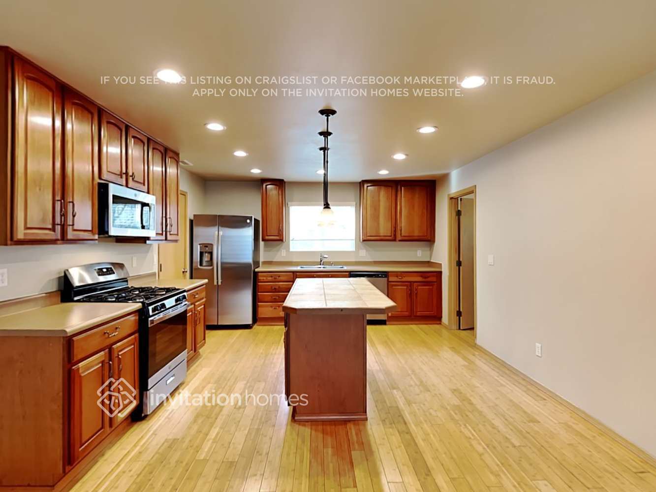 Building Photo - 16956 SE 183rd Pl