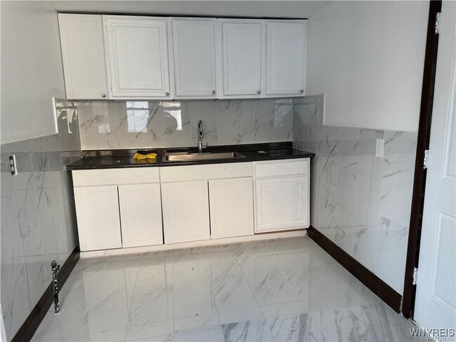 Building Photo - 104 Balbach Dr